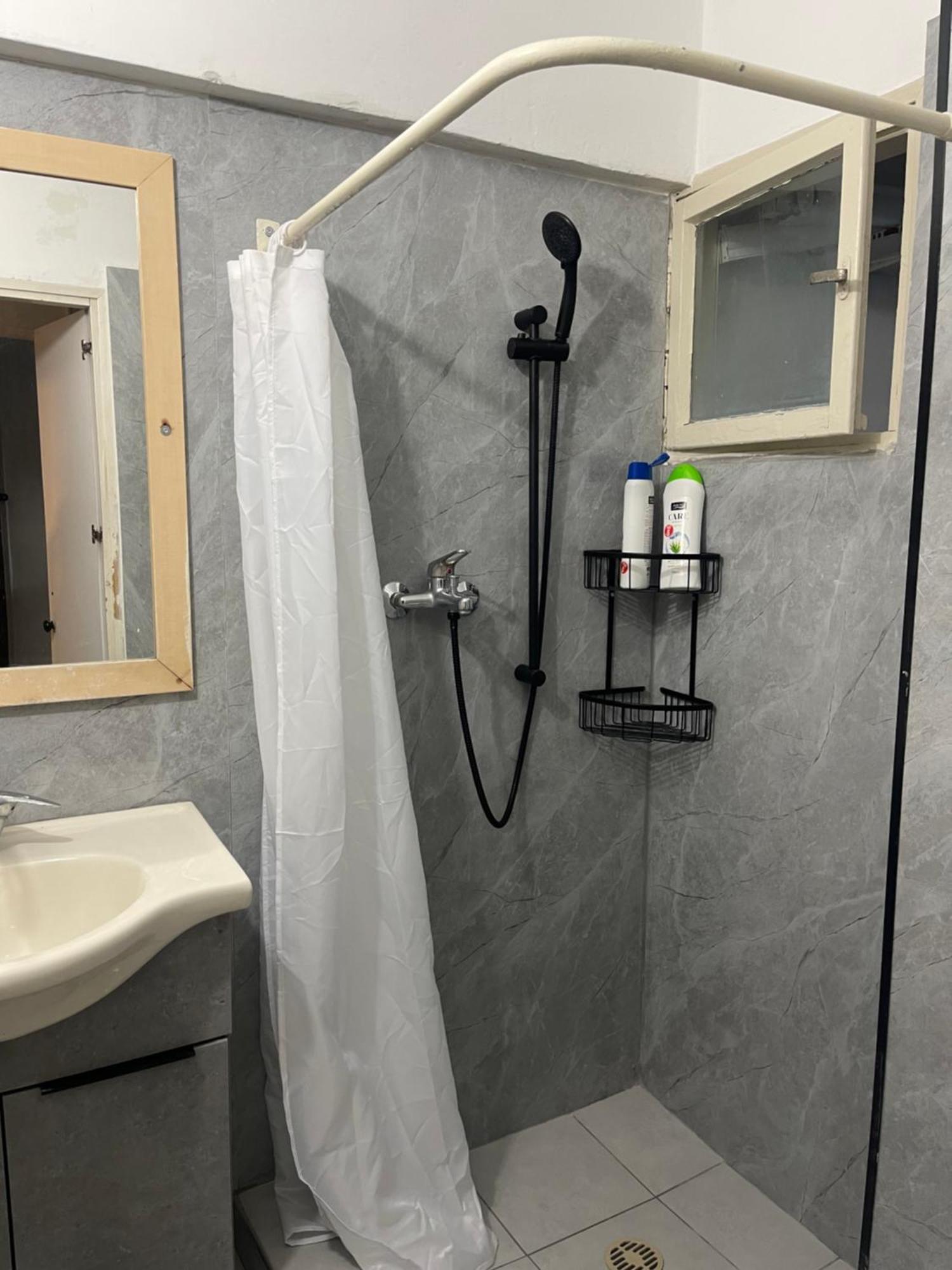 שבטי ישראל - דירת בוטיק Apartment Haifa Exterior photo